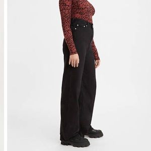 Levi’s high loose jeans size 28 black